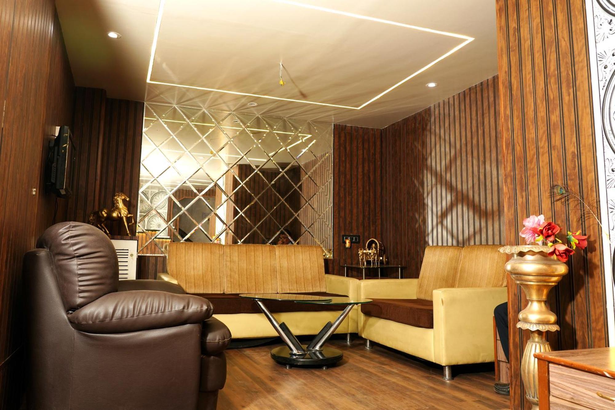 Hotel Padma Krishna Pune Dış mekan fotoğraf